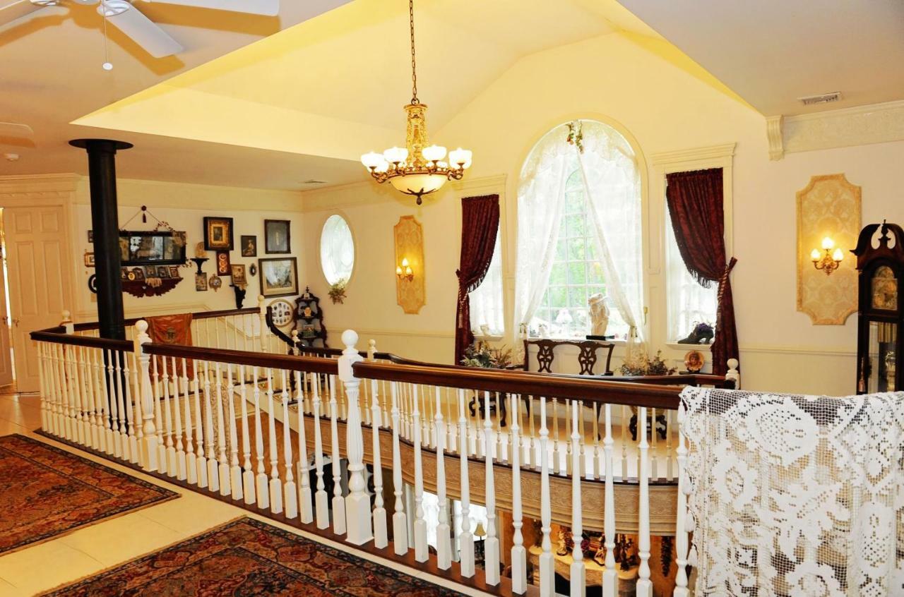 A Walk In The Woods Bed And Breakfast 사우스홀드 외부 사진